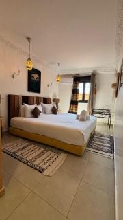 Dar Khmissa Riad & Spa - Marrakesh - 9