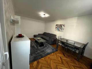 Modern by D - 9