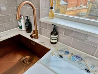 Central, Modern, Westfield, close to Tube station - Londra - 5