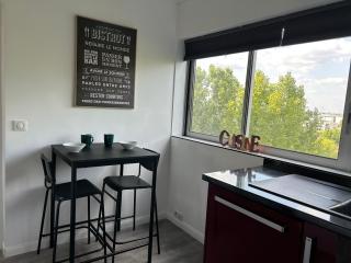 Modern & Cozy / 82 sq.m./ Free Parking/Train 7 min - Fresnes - 3