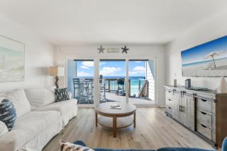 Waterside Dreams With Private Beach - Destin - 7
