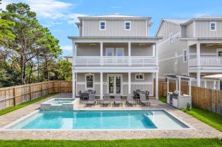 The Sand Emperor With Jetted Pool And Game Room - Destin - 2