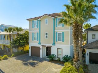 Vast Cay Castle With Private Beach And Game Room - Destin - 2
