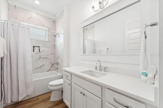 Hidden Palms Estate With Game Room And Lsv - Destin - 2