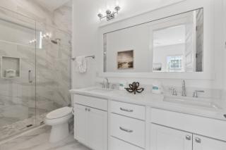 Shark Tales With Pool And Gated Neighborhood - Destin - 4