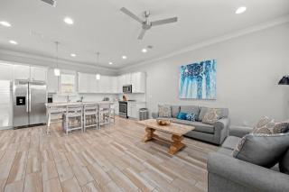 Shearwater Chateau With Lsv And Heated Pool - Destin - 8