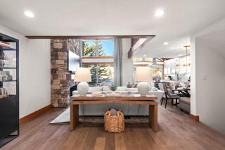 KBM Resorts Upgraded Easy walk to Main St Close to Deer Valley hot tub gas fireplace BCC-1101 - Park City - 7
