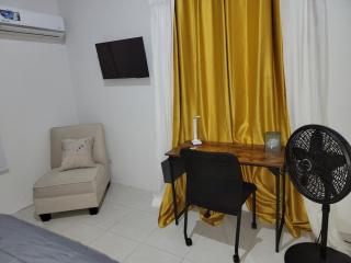 Home away from home Apt#4 - Saint Philip - 1