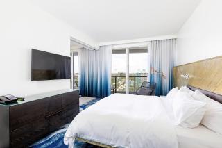 16th Floor Luxury 2 Bedroom - Ocean Views & Luxury - 1