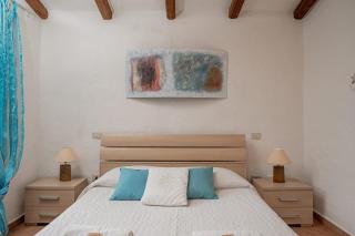 Villa Surrounded by Nature with Sea View - Baja Sardinia - 3
