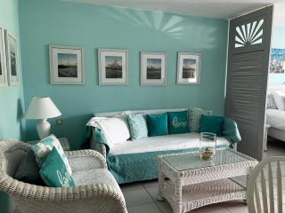 Sunset View & Ocean Breeze - Cul de Sac - 5