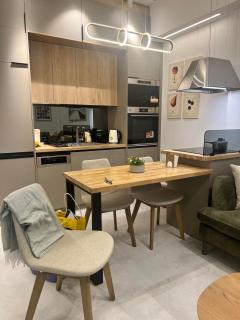 Stylish & Cozy 1 BR in Lycabetus - 5