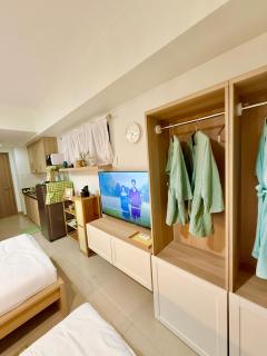 Japanese Inspired Hotel at MOA - Manila - 9