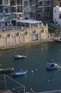 Cherry Penthouse in Spinola Bay - St. Julianʼs - 3