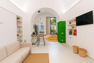 YourHome - La Casa Nuova Luxury Room & Apartment - Meta - 0