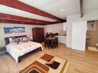 Villa Rosa Luxury with Pool - Cape Town - 3