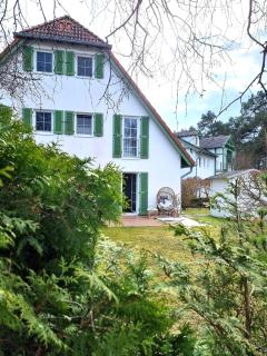 Düne 4 - Ferienunterkunft mit eigenem Garten in der beliebten Dünenresidenz - sanftes Meeresrauschen inklusive - Karlshagen - 0