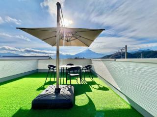 NewOpen大石100A広い展望台, 富士山と河口湖を望む 近大石公園 - 2