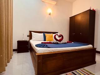 Rael Residence - Negombo - 0