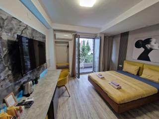 Vanilla Skopje Hotel Renovated 2025 - Skopje - 1