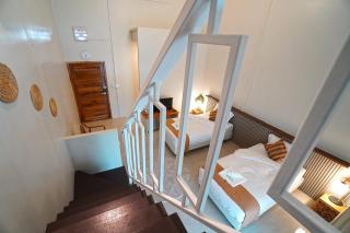 Arbuya River Hill - - 8