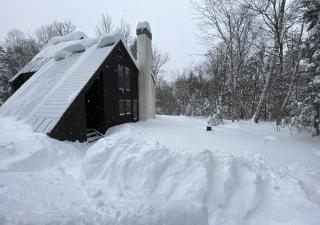 Four Season Escape, Near Lakes And Trails - Plymouth - 3
