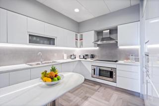 Luxurious and spacious 3 Bedroom Apartment TIARA Residence with private Beach&Pool, Burj and Atlantis Sea View - 2