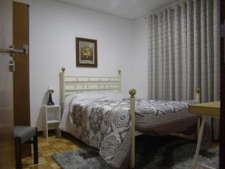 House in quiet place, free parking -  - 8