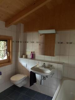 Neuwertiges 2-Zi-Ferienchalet 55m2 - Monstein - 2