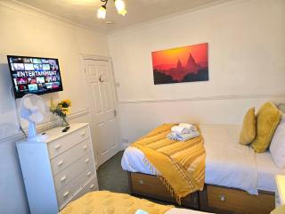 Gillings Villa -Perfect For Long & Short Stays - 3