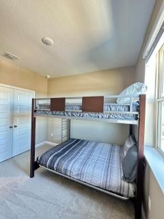 Luxury 2St Home, By Austin Airport, Gym, Pool - Austin - 1
