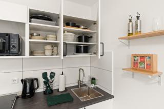 SoWi Home - stilvolles Apartment mit Parkplatz - nähe Klinikum und Uni 1 - 3