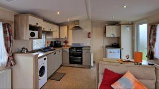 Orange Caprice, Church Farm - Pagham - 8
