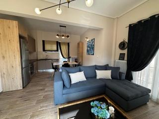 Simple and Relaxing House! - Kalamata - 0