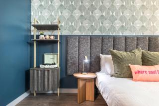 Stay & Explore ADA-Friendly Downtown Getaway - Macon - 9