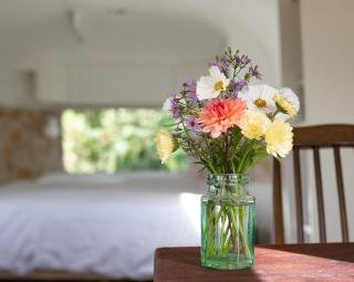 Luxury Airstream Getaway with Sauna and Hot Tub - - 2