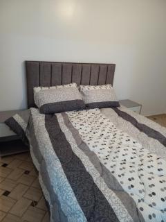 Petit appartement sympa - - 4