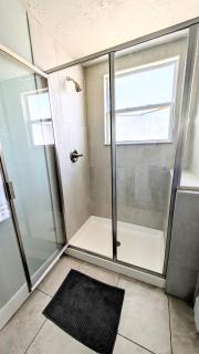Sunny Shores Retreat 6 - Clearwater Beach - 3