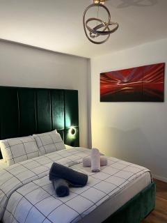 Sunrise Bliss with Panoramic Views - 7