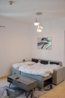 Stylish 1 Bedroom Apt at Marina with Stunning View - 4