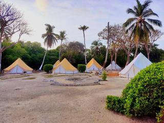 Tintipán Glamping - Tintipan Island - 3