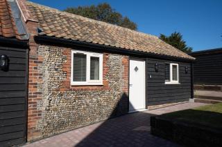 Church Road Retreats - 4