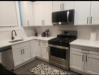 Comfy 3 bedroom house - Newark - 8