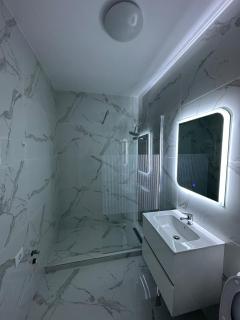 Affordable Cute & Comfy Flat - Dobroeşti - 5