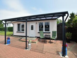 Modern Bungalow in Warnkenhagen near Wellness - Warnkenhagen - 1