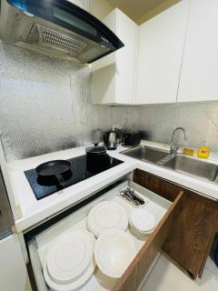One Bed Appartment in GoldCrest Mall and residency DHA Lahore - Lahore - 6