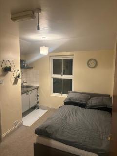 Self Contained Flat - 0