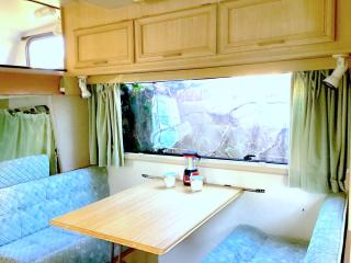 Charming Motorhome Adventure in the Heart of Maidstone - Maidstone - 7