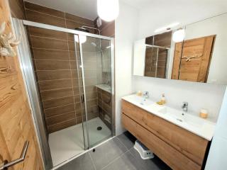 Résidence La Croisette - Très bel appartement, spacieux, lumineux, proximité immédiate centre MAE-0011 - Les Gets - 2