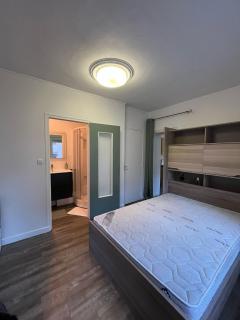 Au relais de la gare - 2